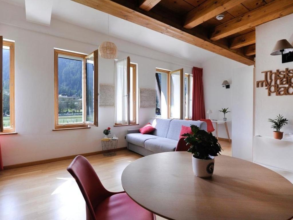 Gressoney Saint-Jean Apartments By Halldis Exterior photo