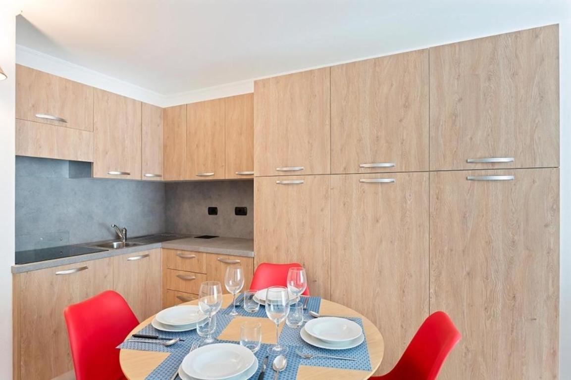 Gressoney Saint-Jean Apartments By Halldis Exterior photo