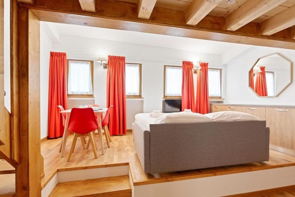 Gressoney Saint-Jean Apartments By Halldis Exterior photo