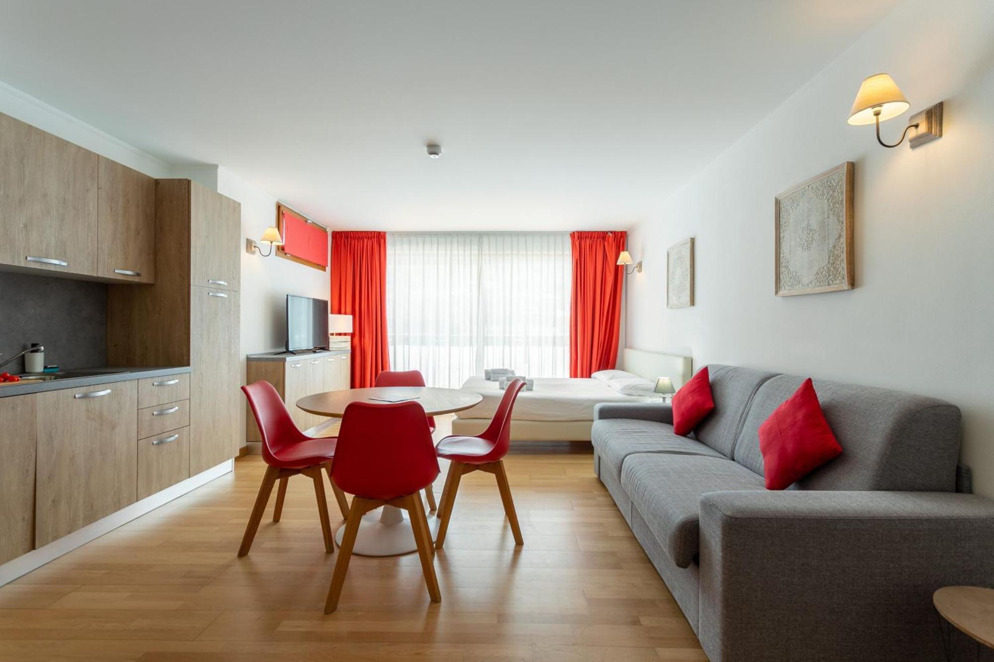 Gressoney Saint-Jean Apartments By Halldis Exterior photo